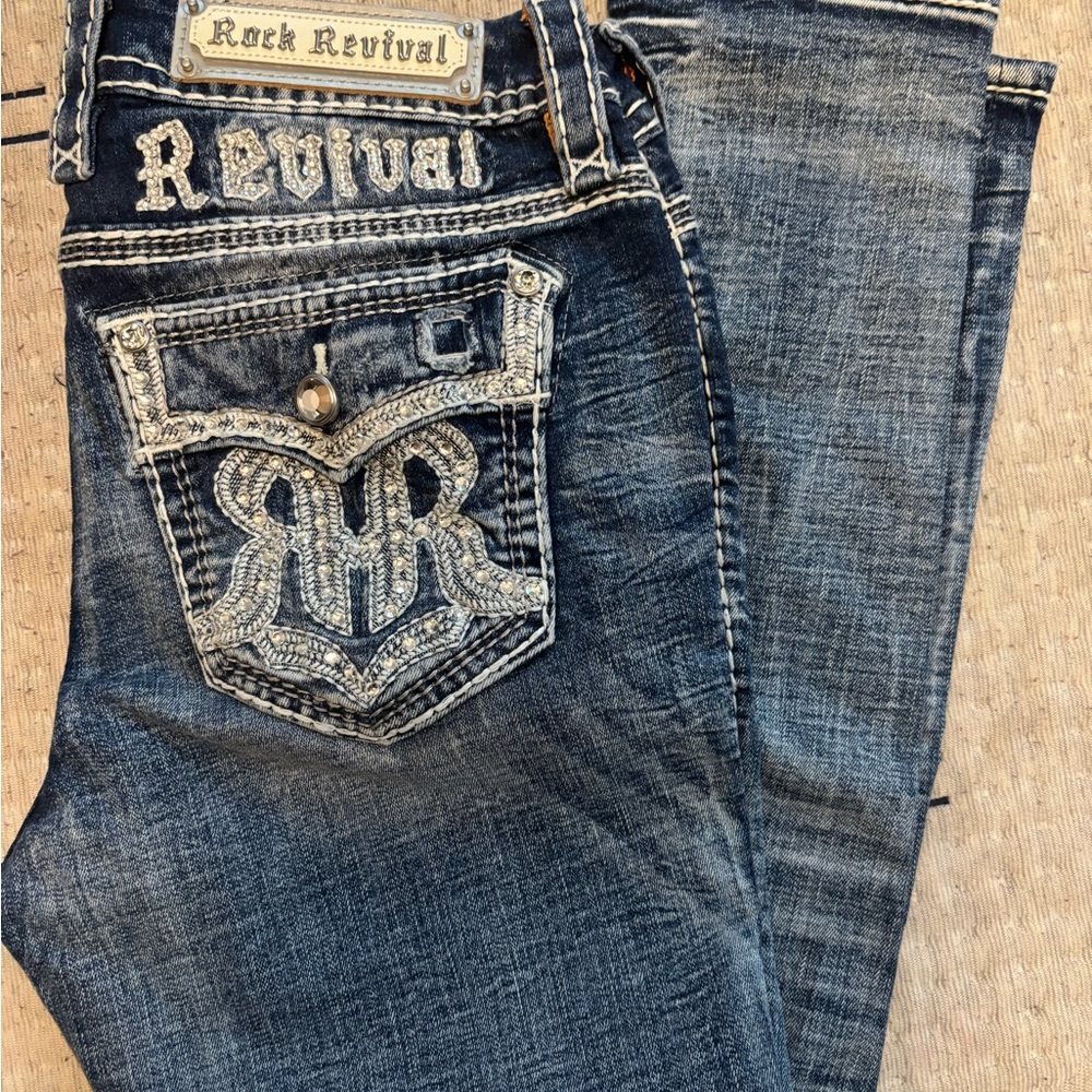 Rock Revival Women's Skinny Jeans in Dark Blue Wash with White Embroidery